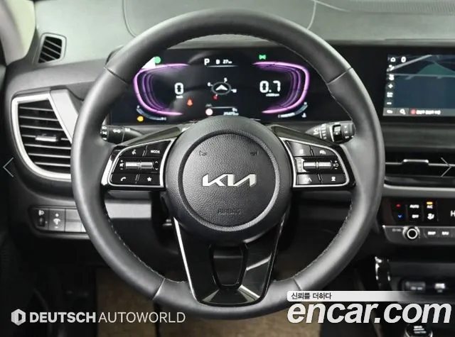 Kia Seltos New — Фото автомобиля 13