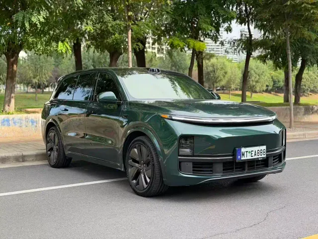 Li Auto L9 — Фото автомобиля 3