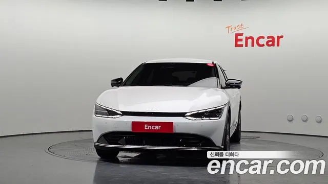 Kia EV6 — Фото автомобиля 3