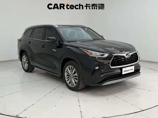 Toyota Highlander — Фото автомобиля 2