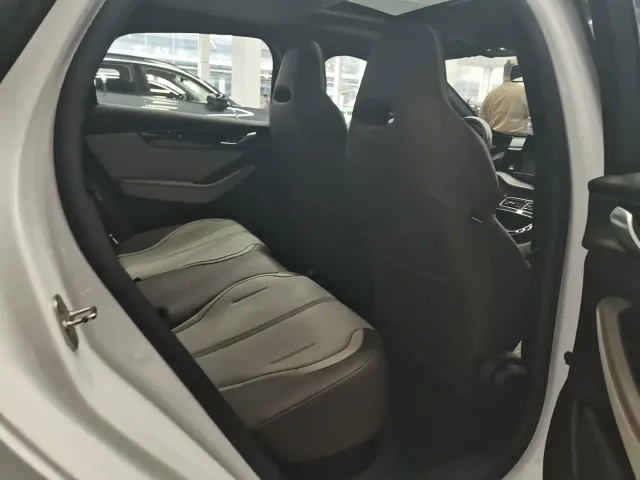 BYD Qin PLUS — Фото автомобиля 5