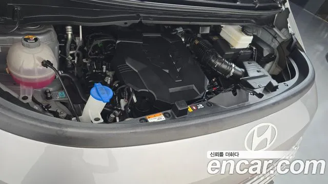 Hyundai Staria Staria — Фото автомобиля 3