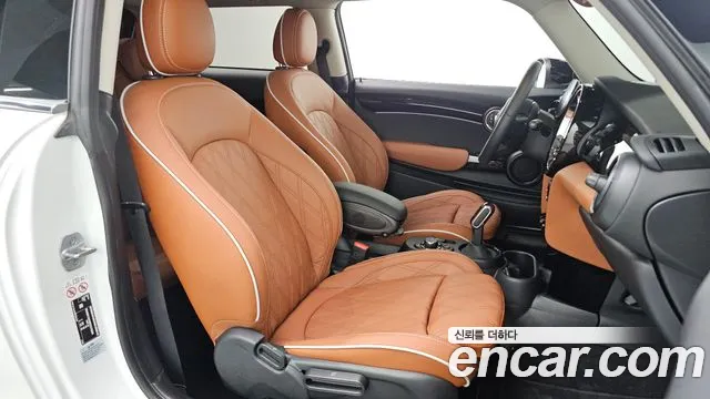 Mini Cooper — Фото автомобиля 26