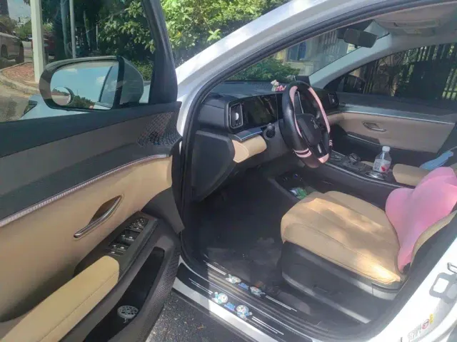 BYD Song Pro — Фото автомобиля 12