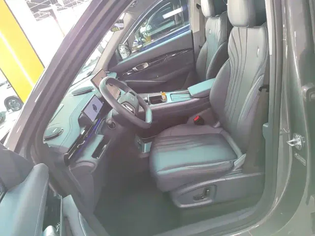 Geely Galaxy E5 — Фото автомобиля 14