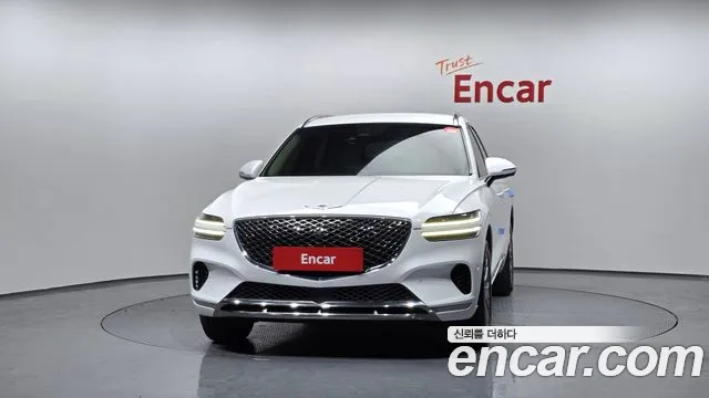 Genesis GV70 — Фото автомобиля 3