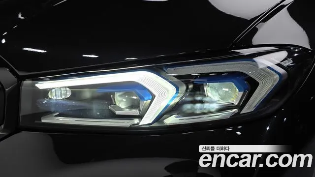 BMW 3-Series 3 серия (G20) 320i M Sport — Фото автомобиля 22