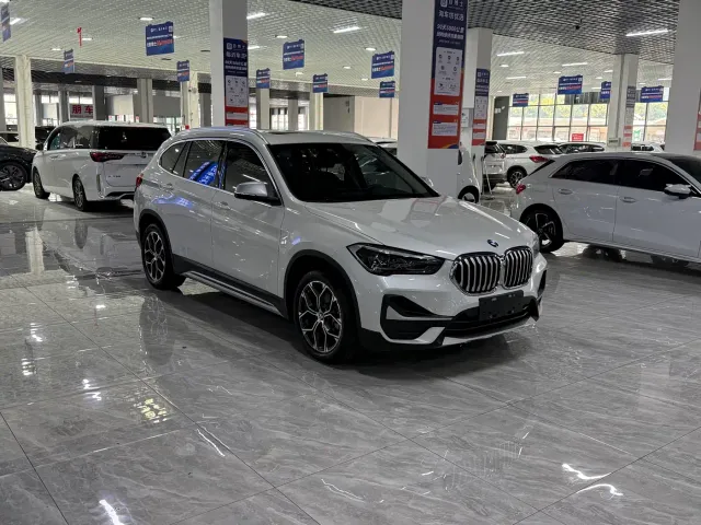 BMW X1 — Фото автомобиля 3