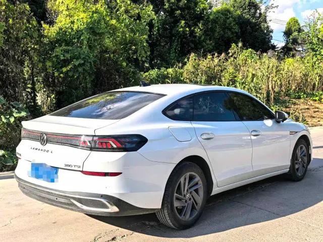 Volkswagen Lamando — Фото автомобиля 6