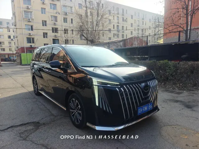 GAC Trumpchi M8 — Фото автомобиля 3