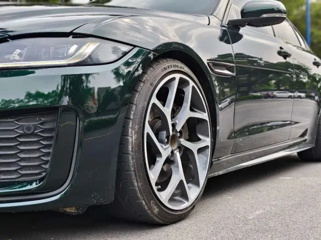 Jaguar XEL — Фото автомобиля 29
