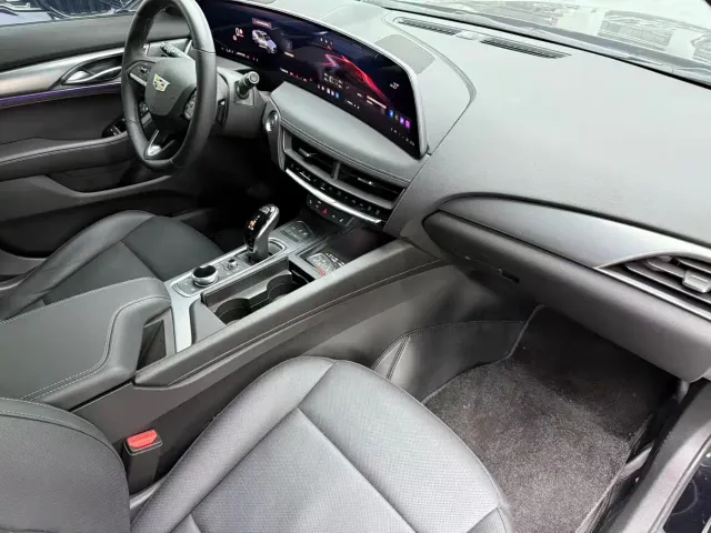 Cadillac CT5 — Фото автомобиля 8
