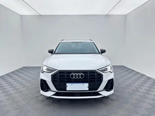 Audi Q3 — Фото автомобиля 2