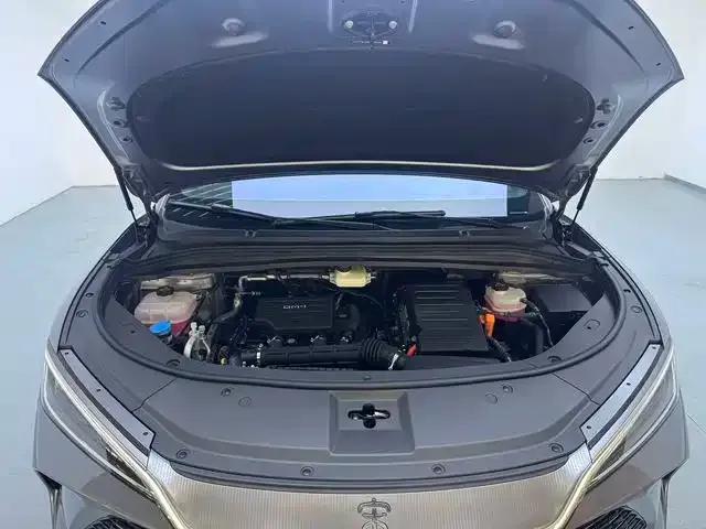 BYD Song L DM-i — Фото автомобиля 13