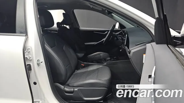 Kia Niro All Niro EV Air — Фото автомобиля 10