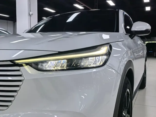 Honda Vezel — Фото автомобиля 4