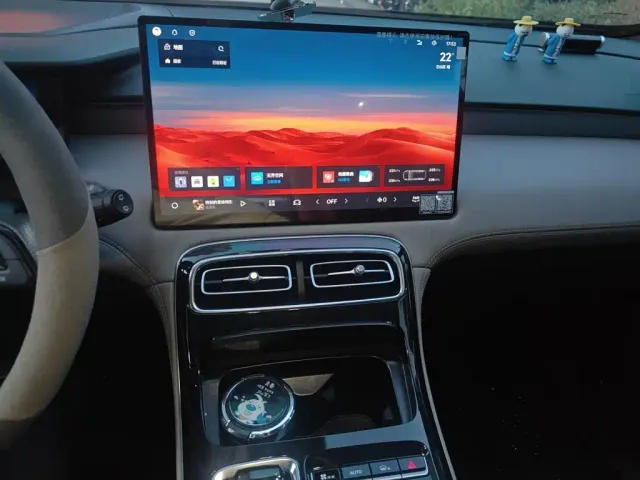 Geely Boyue L — Фото автомобиля 9