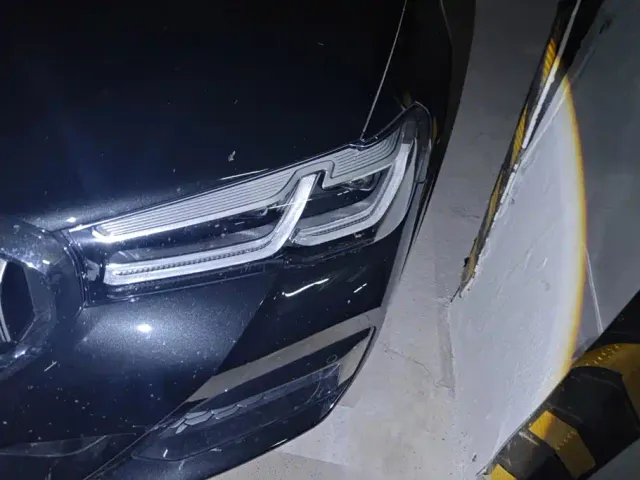 BMW 5 Series — Фото автомобиля 5