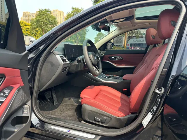 BMW 3 Series — Фото автомобиля 7