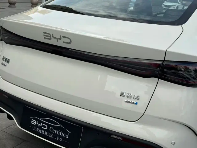 BYD Seal 06 — Фото автомобиля 14