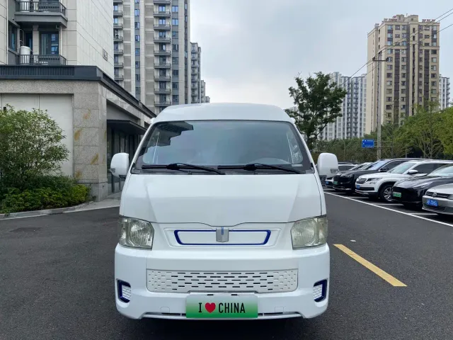 Farizon Yuan Cheng Star Enjoy E6 — Фото автомобиля 2