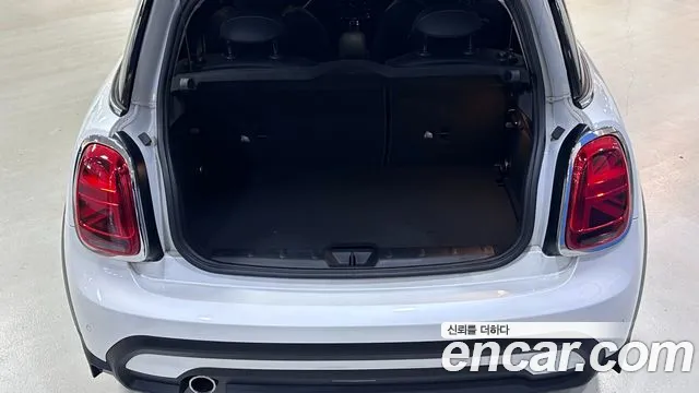 MINI Cooper — Фото автомобиля 20