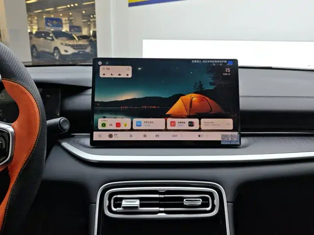 Geely Galaxy Stellar 6 — Фото автомобиля 13