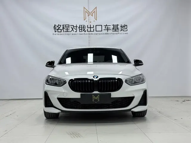 BMW 1 Series — Фото автомобиля 2