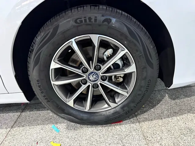 BYD Qin PLUS — Фото автомобиля 6