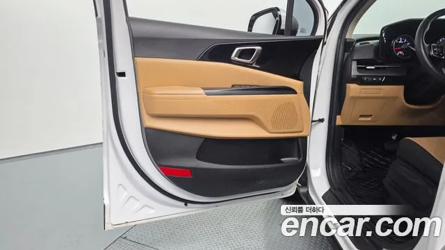 Kia Canival Carnival 4 поколение Бензин 9 мест Prestige — Фото автомобиля 21