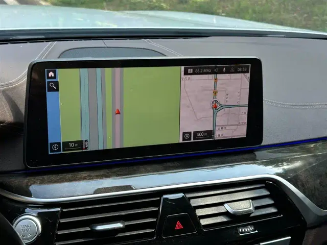 BMW 5 Series — Фото автомобиля 8