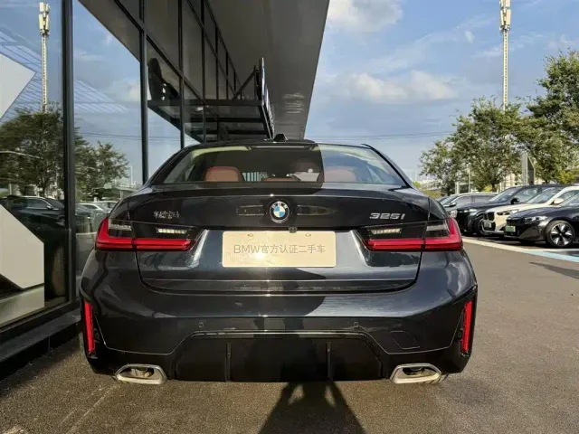 BMW 3 Series — Фото автомобиля 13