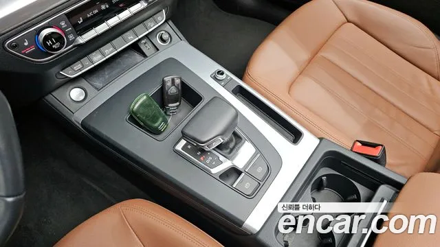 Audi Q5 45 TFSI quattro — Фото автомобиля 9