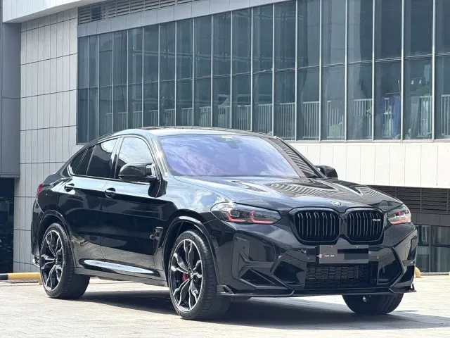 BMW X4 M — Фото автомобиля 2