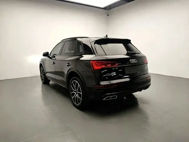 Audi Audi Q5L 2024 Model 45 TFSI Luxury Dynamic — Фото автомобиля 5
