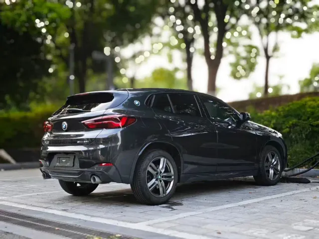 BMW X2 — Фото автомобиля 9