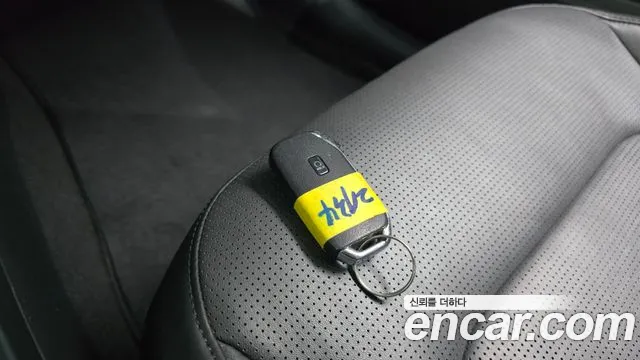 Kia Niro New — Фото автомобиля 21