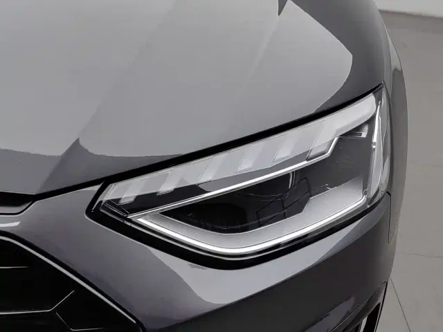 Audi A4L — Фото автомобиля 7