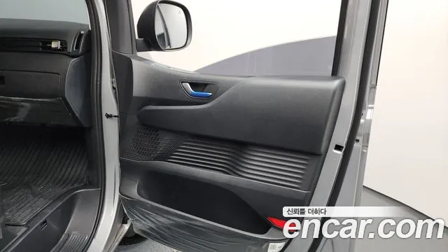 Hyundai Staria Staria Карго 5 мест — Фото автомобиля 24