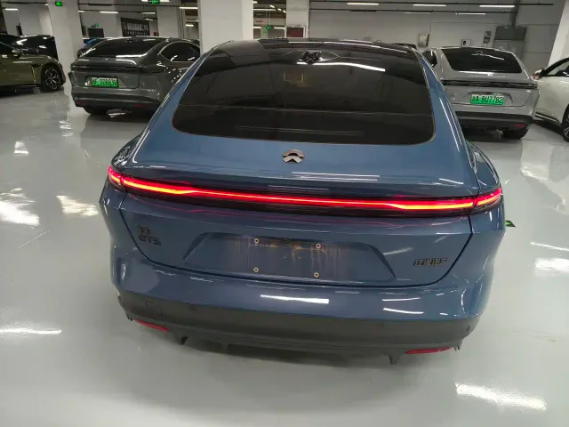 Nio ET5 — Фото автомобиля 5