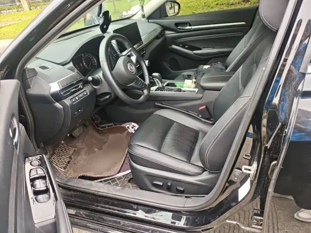Nissan Teana — Фото автомобиля 11