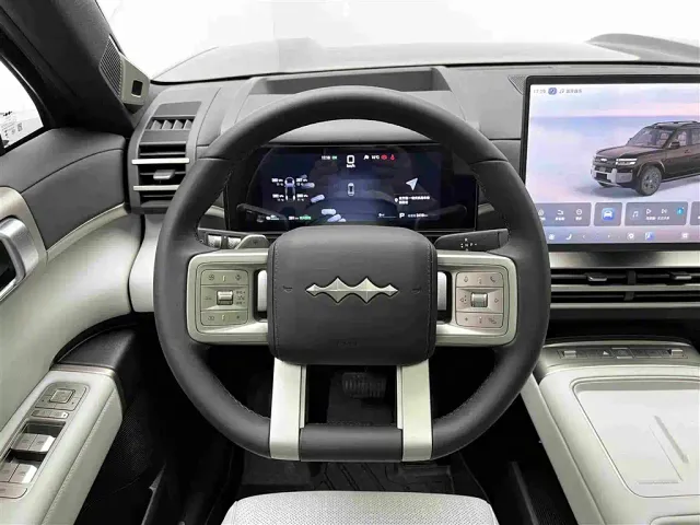 BYD FangChengBao Titanium 7 — Фото автомобиля 8
