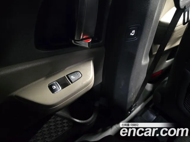 Kia Carnival — Фото автомобиля 13