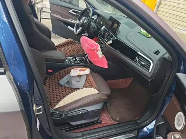 BMW 1 Series — Фото автомобиля 8