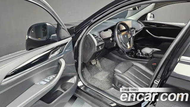 BMW X4 — Фото автомобиля 10