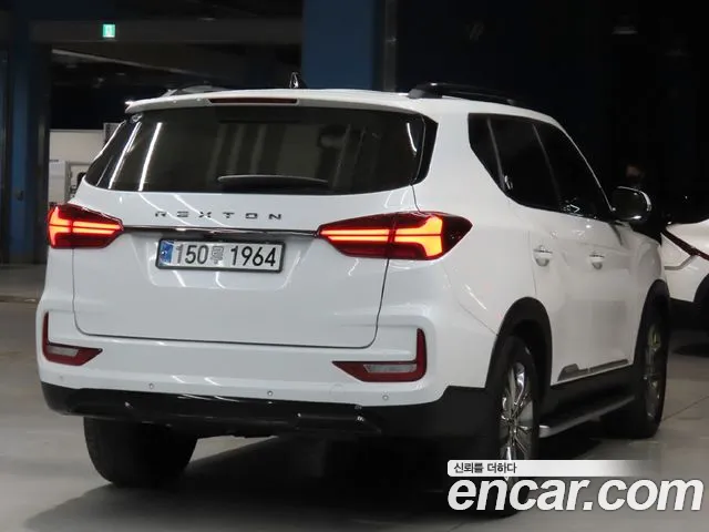 KGM Rexton — Фото автомобиля 2