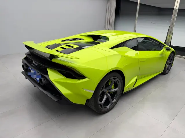 Lamborghini Huracan — Фото автомобиля 9