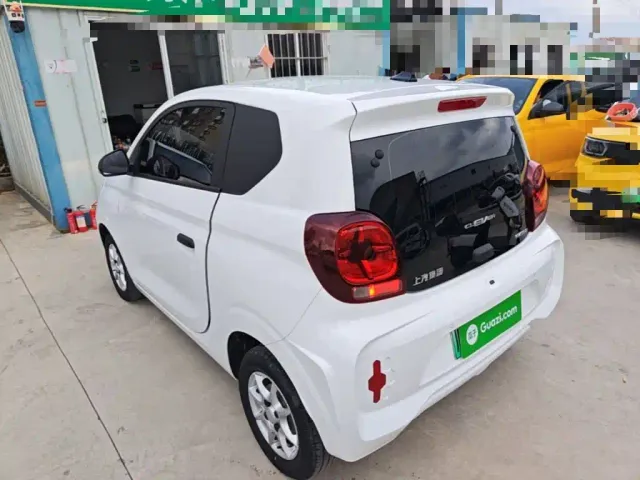 Roewe Clever — Фото автомобиля 4