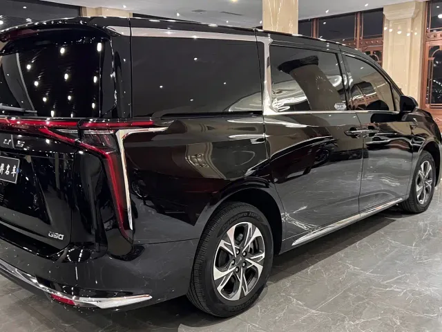 Maxus G90 — Фото автомобиля 5