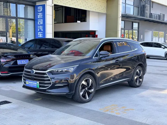 Фотография автомобиля — BYD Tang